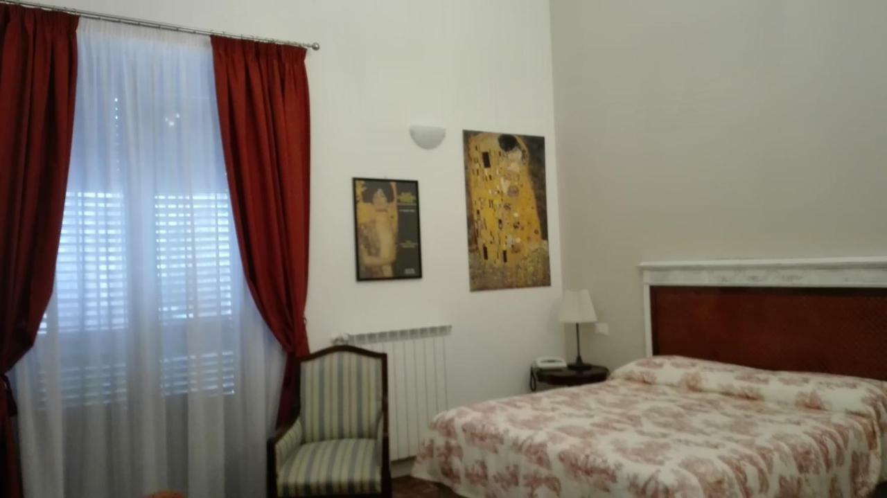 Demetra Rooms Палермо Екстер'єр фото