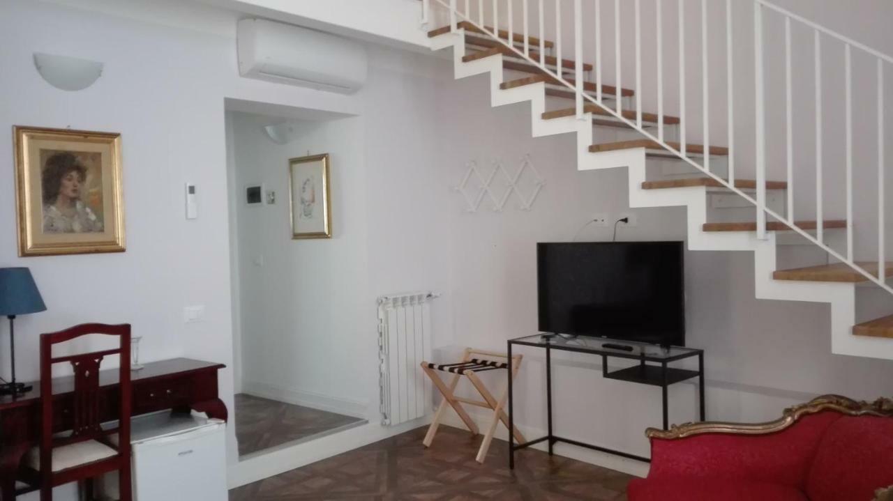 Demetra Rooms Палермо Екстер'єр фото